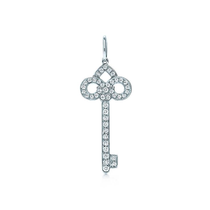 Колье Tiffany & Co. Fleur de Lisbon из платины с природными бриллиантами