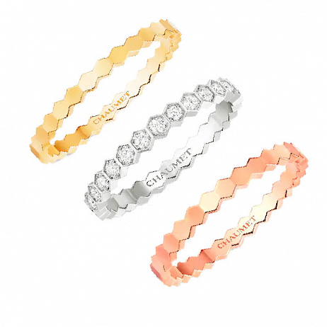 Тройное кольцо Chaumet Bee My Love из белого, розового и желтого золота с бриллиантами 16.25(51) размер