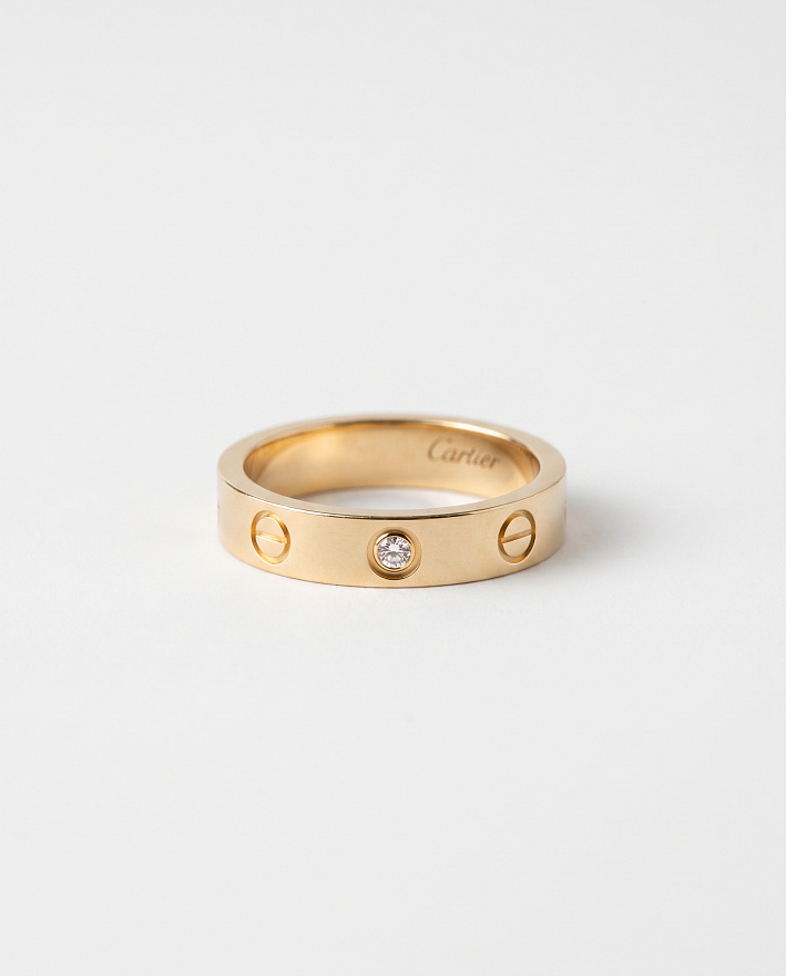 Кольцо Cartier Love из желтого золота с природным бриллиантом размеры: 15.25(48), 16(50), 16.25(51)