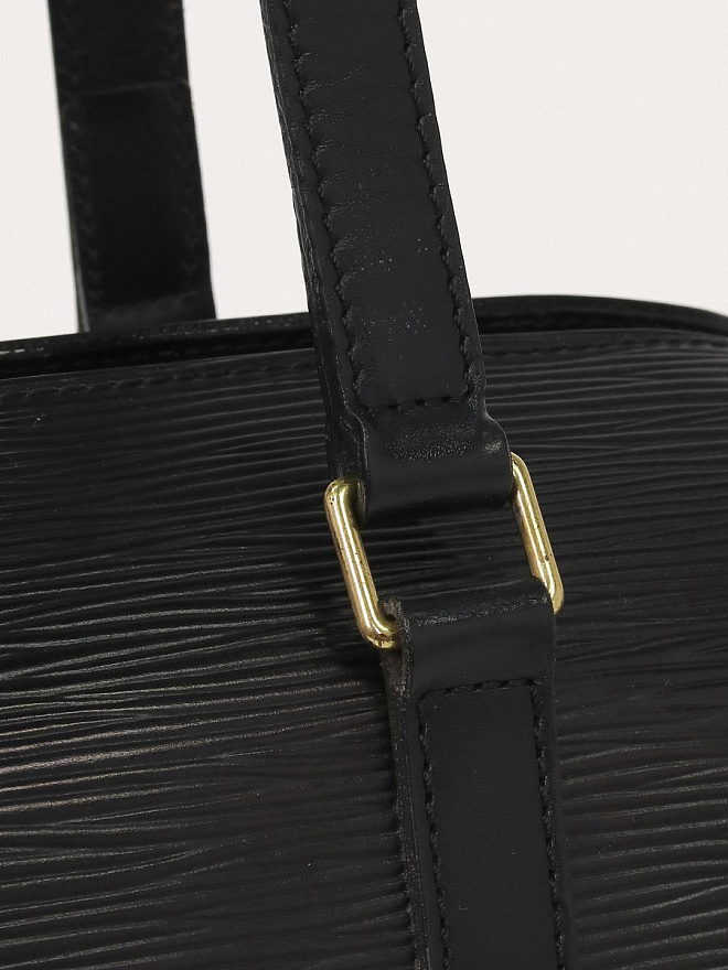 Сумка Louis Vuitton Papillon 30