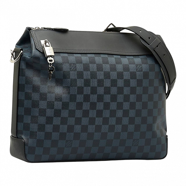 Сумка Louis Vuitton Greenwich