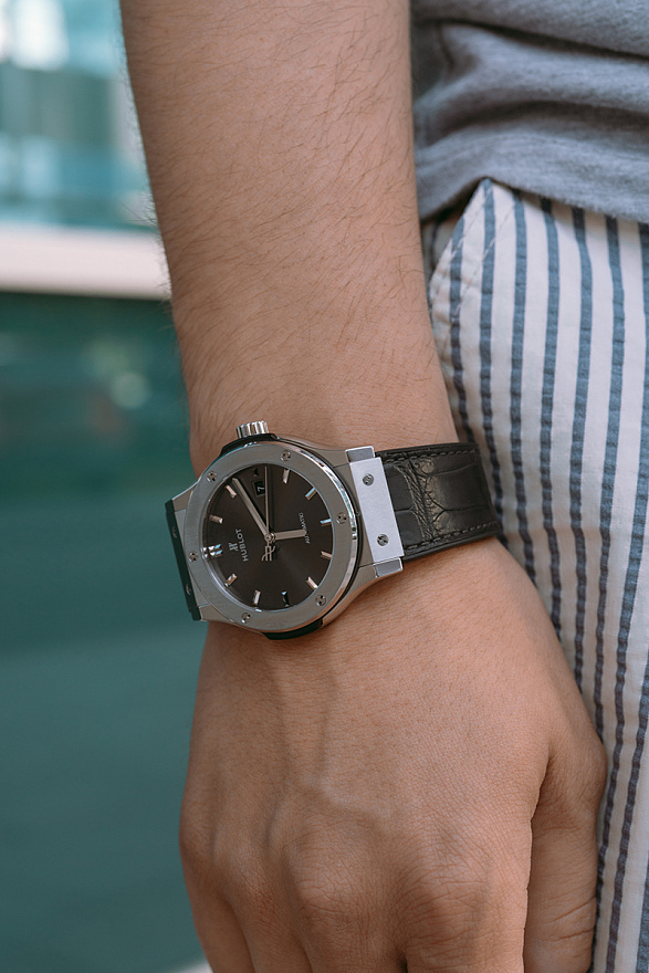 Часы Hublot Classic Fusion Racing Grey 542.NX.7071.LR