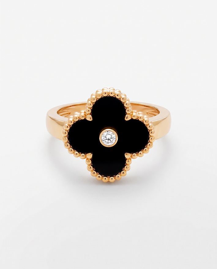 Кольцо Van Cleef & Arpels Vintage Alhambra из желтого золота с природным бриллиантом и ониксом 16(50) размер VCARA41000