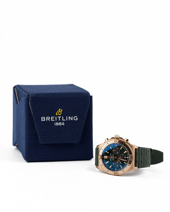 Часы Breitling Chronomat B01 42 RB0134101L1S1