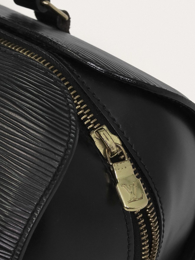 Сумка Louis Vuitton Papillon 30