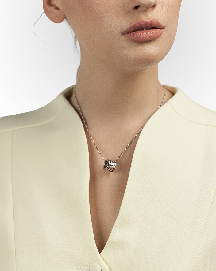 Подвеска Bvlgari B.Zero1 из белого золота