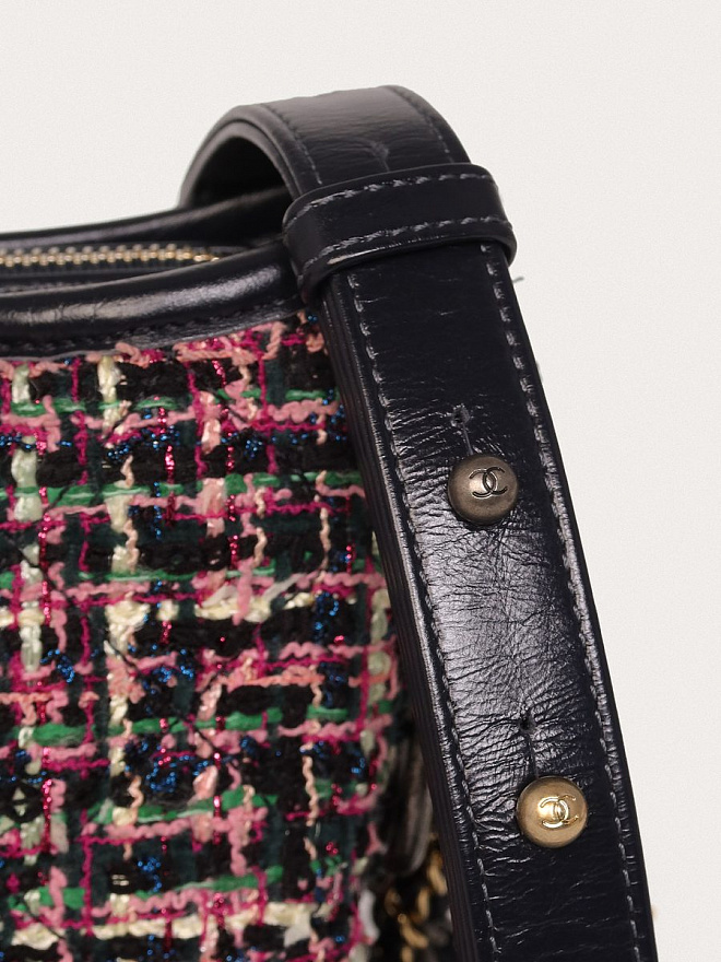 Сумка Chanel Gabrielle Tweed