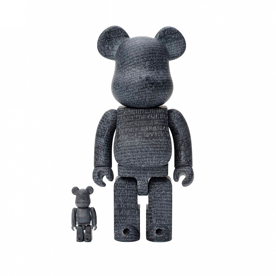 Коллекционная фигурка Bearbrick x British Museum 400+100%